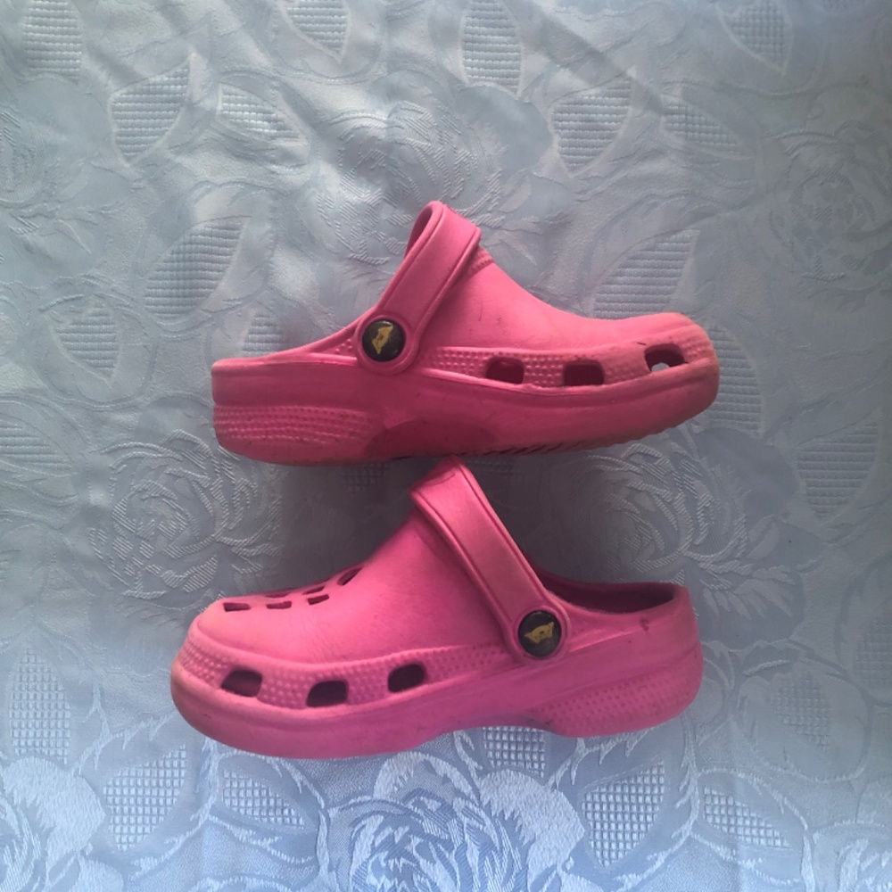 Pink Clogs - Size 9/10 - Picture 3 of 4